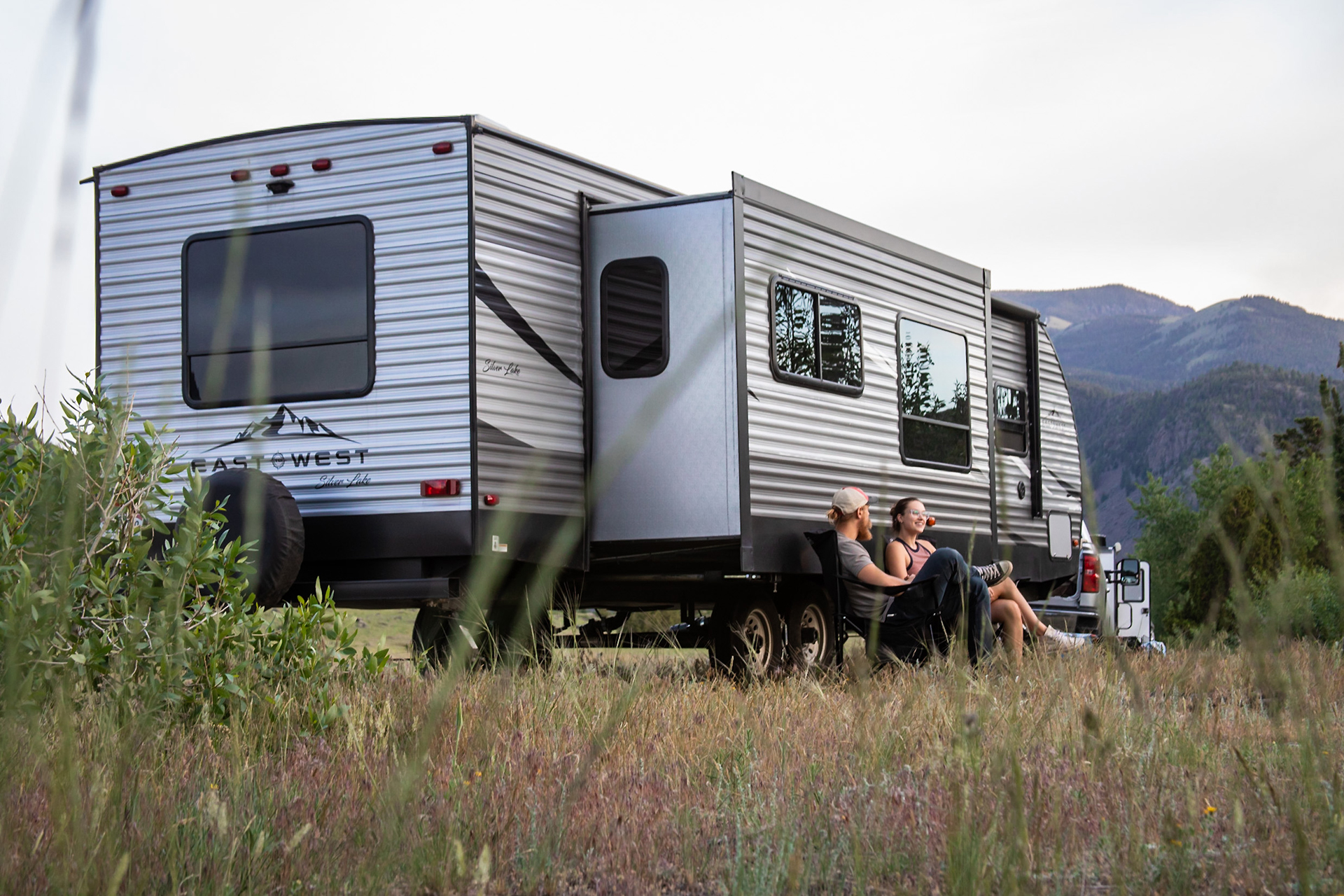 Wild Hixsons RVing Header Mobile