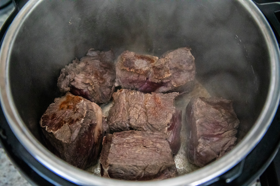 Easy BBQ Pulled Beef Sandwiches